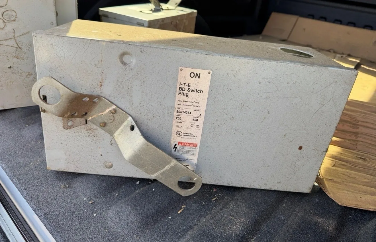 I-T-E BD switch plug, a 200 amp bus plug, in a truck bed