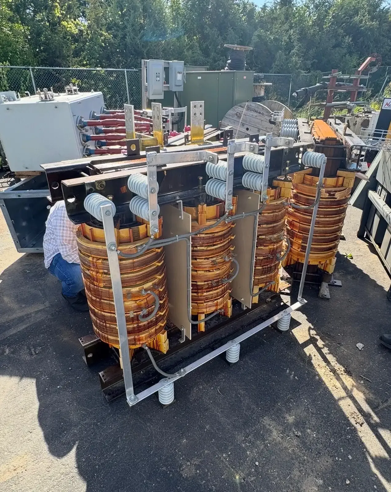 Open dry-type transformer with copper windings